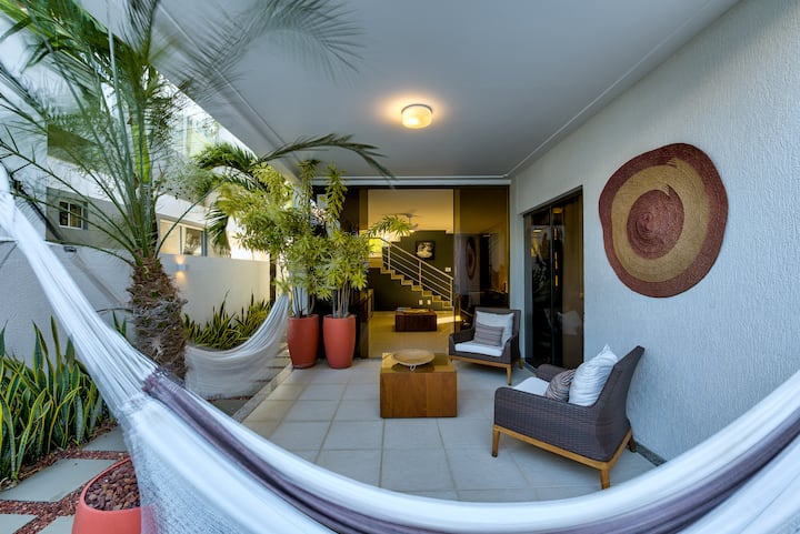 Lounge externo com rede